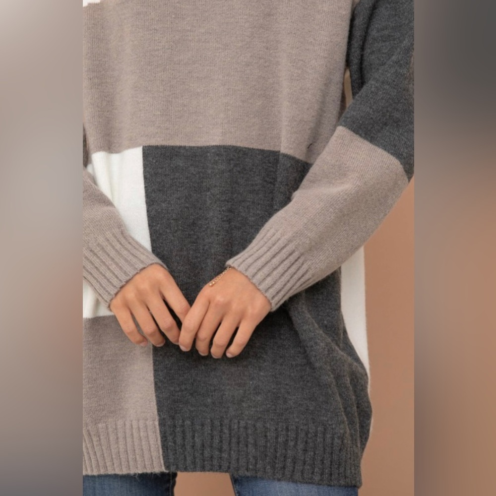Color block sweater - Picture 2 of 13